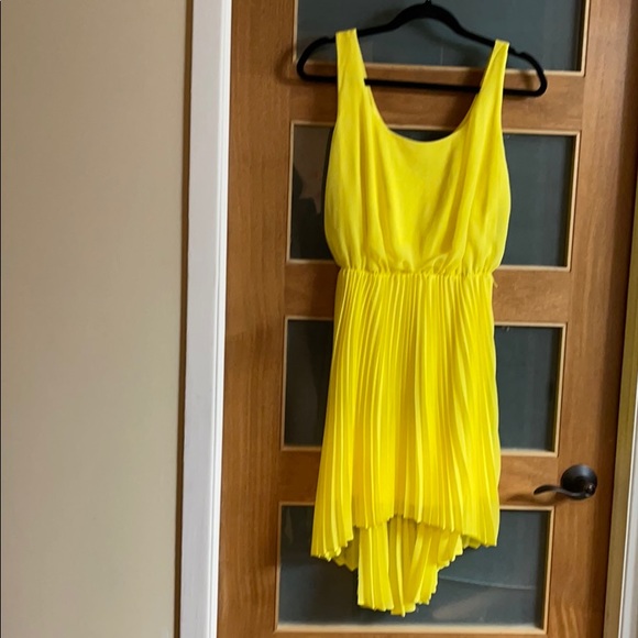 Hi low dress - Picture 2 of 4